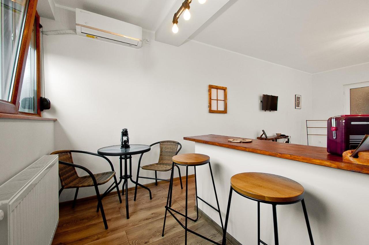 Galaţi Wood&Steel Apartment מראה חיצוני תמונה
