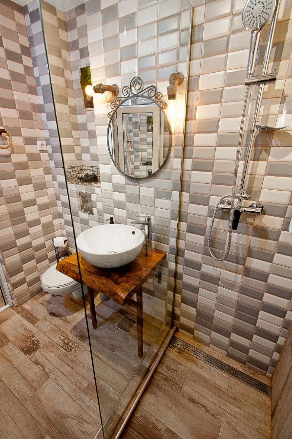 Galaţi Wood&Steel Apartment מראה חיצוני תמונה