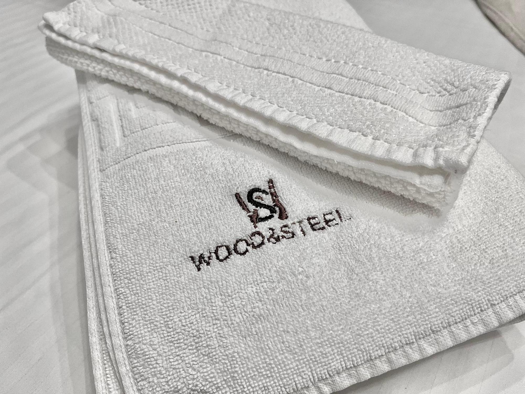 Galaţi Wood&Steel Apartment מראה חיצוני תמונה