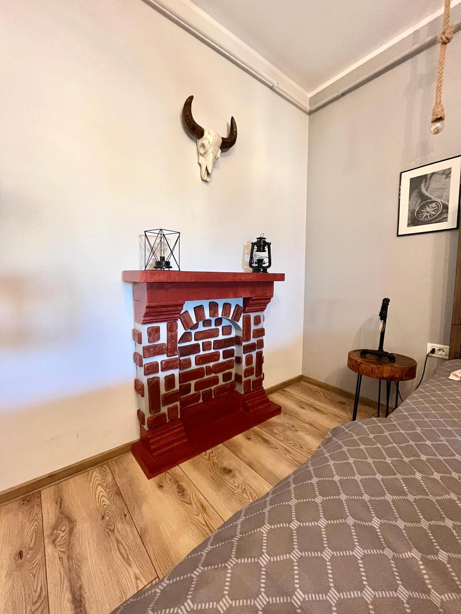 Galaţi Wood&Steel Apartment מראה חיצוני תמונה